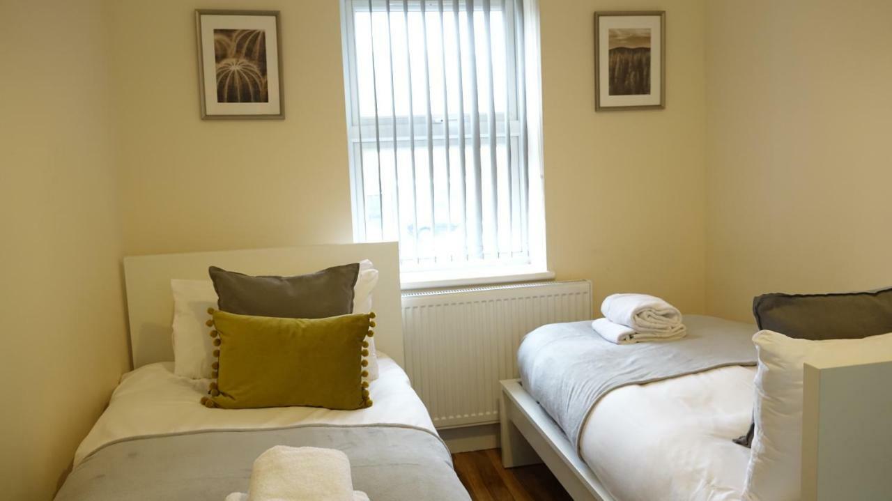 Heathrow Ensuite Rooms- Auto Check In Alloggio in famiglia