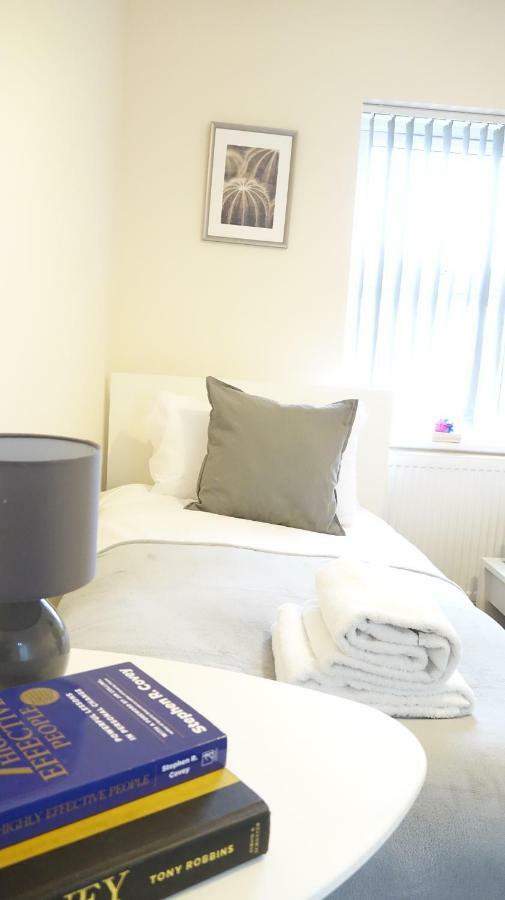 Alloggio in famiglia Heathrow Ensuite Rooms- Auto Check In Londra